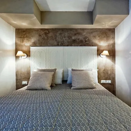 Apartment Gran Duca Sforza
